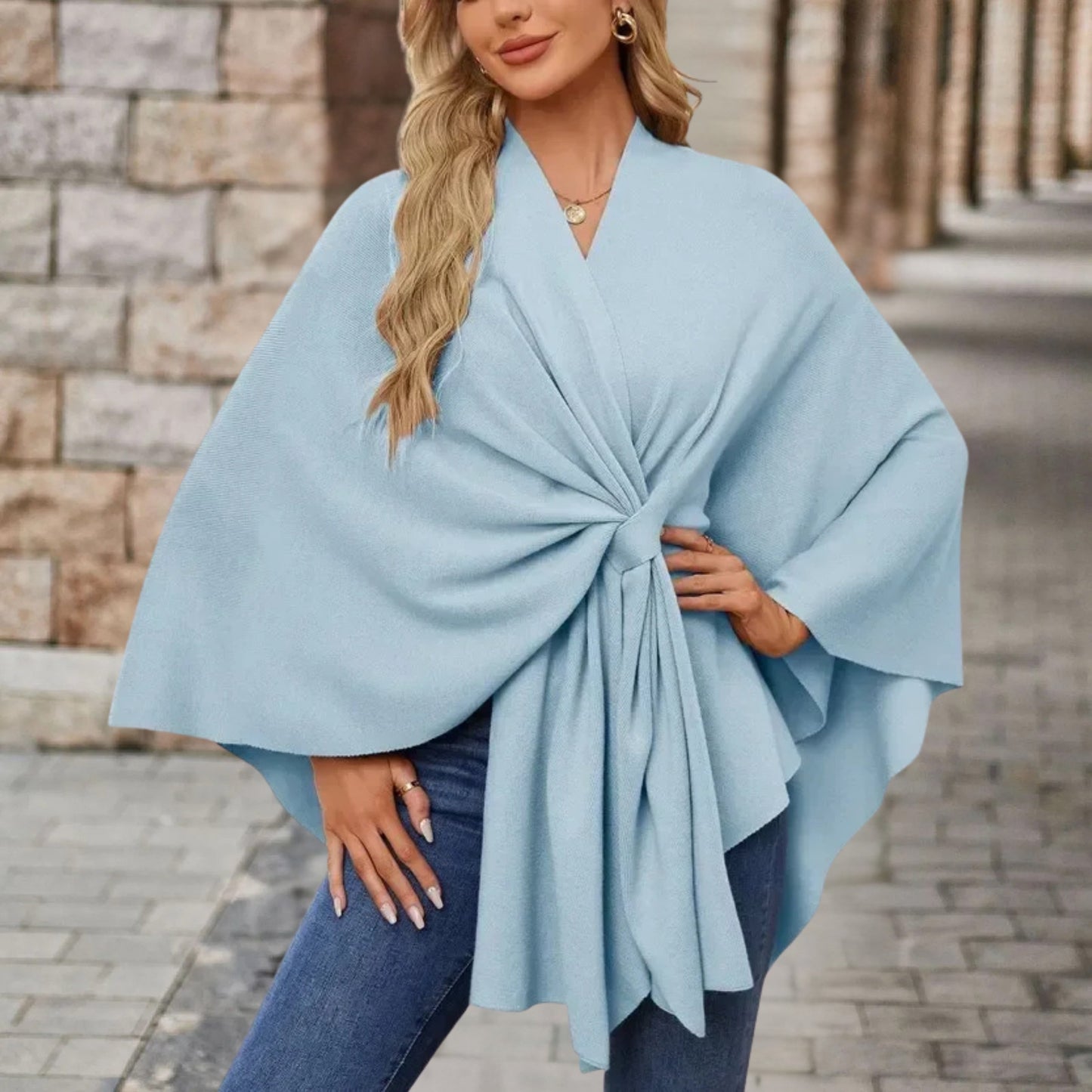 Veronika | Damen Oberteil im Cape-Stil mit Frontknoten