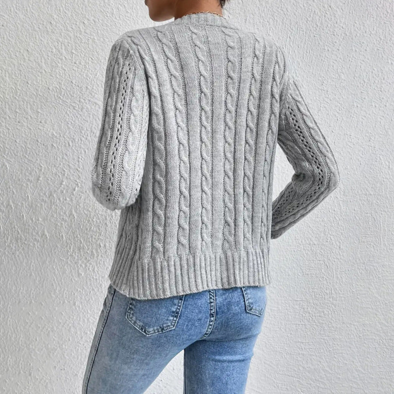 Elfriede | Damen Zopfmuster Strickjacke mit Knopfleiste