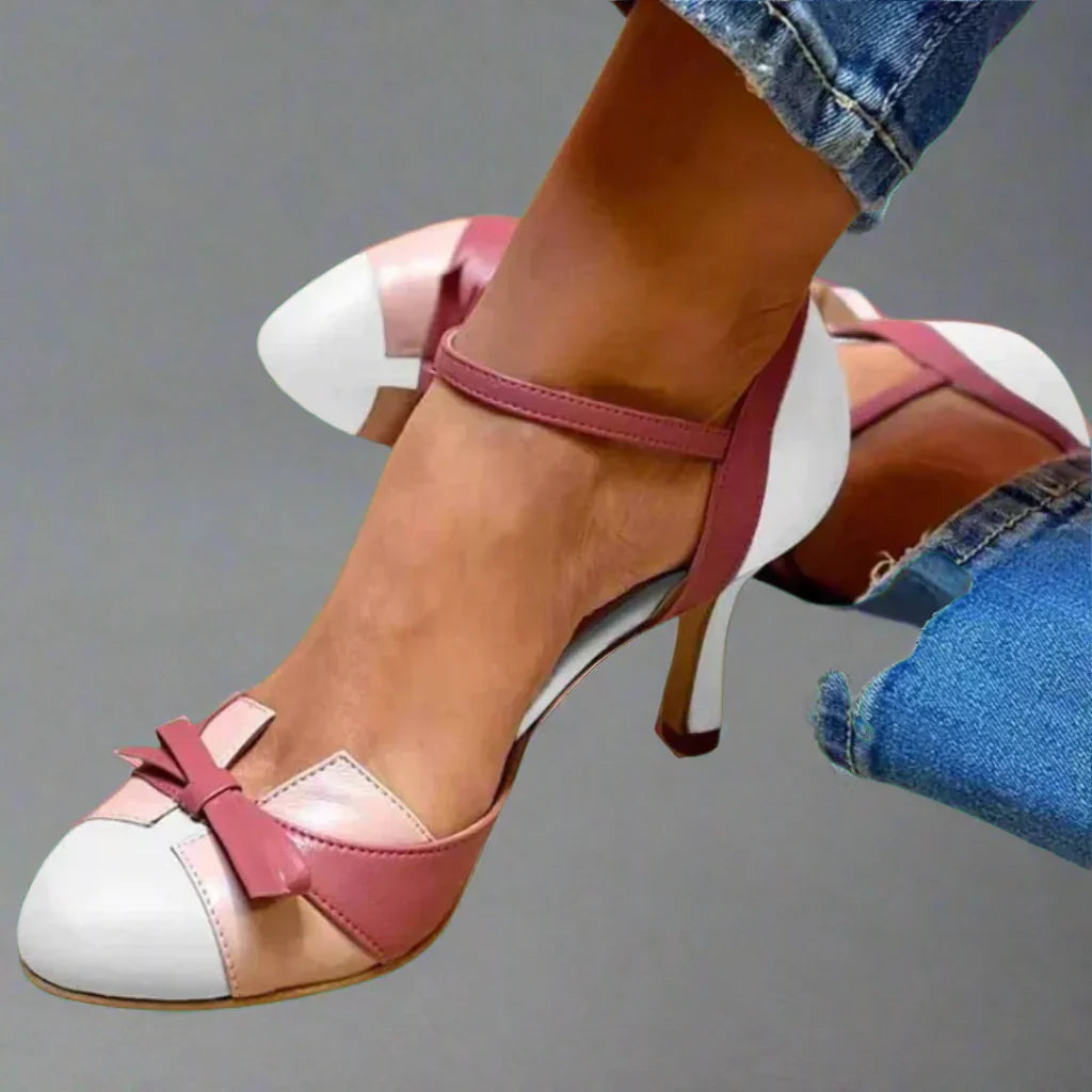Barbara | Damen Klassische Pumps mit Schleifenriemen und mittlerem Absatz