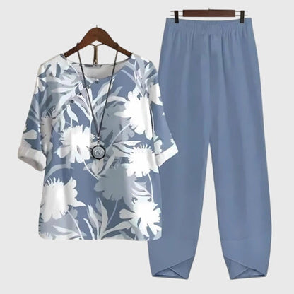 Veronika | Damen Lockeres Zweiteiliges Set mit Schmetterlings-Design